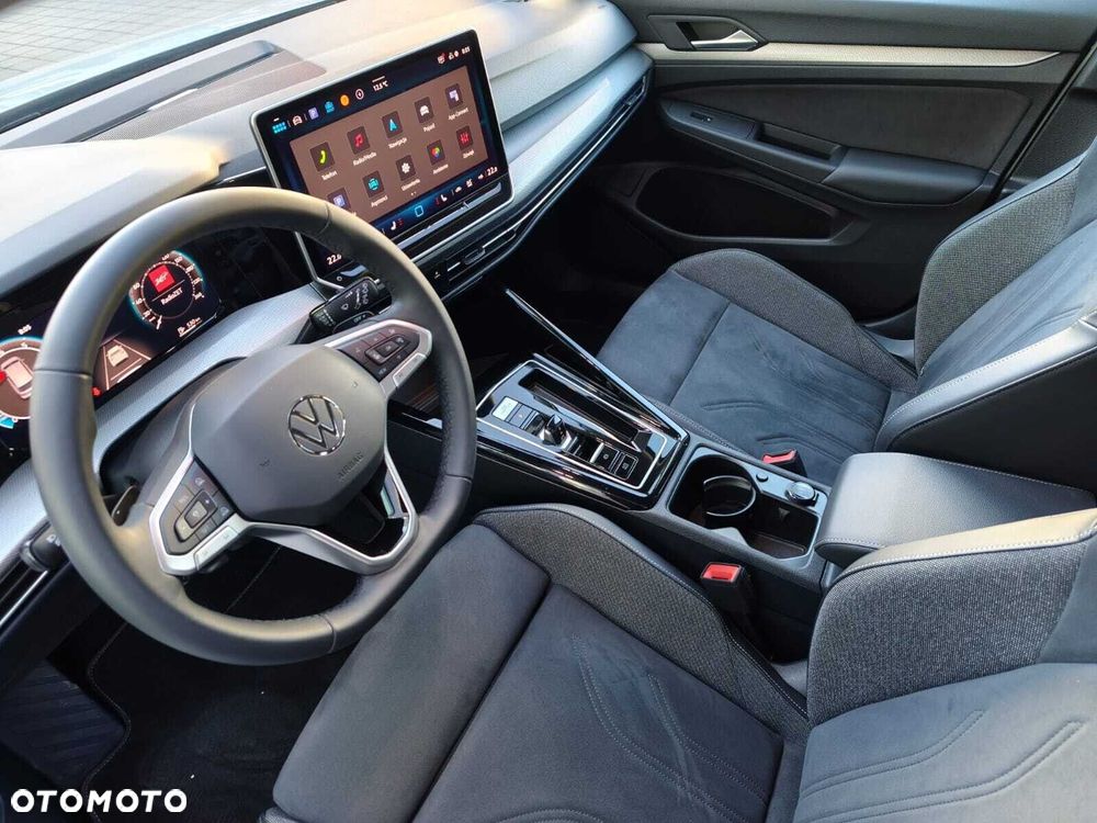 Volkswagen Golf Variant 1.5 eTSI mHEV Style DSG - 8