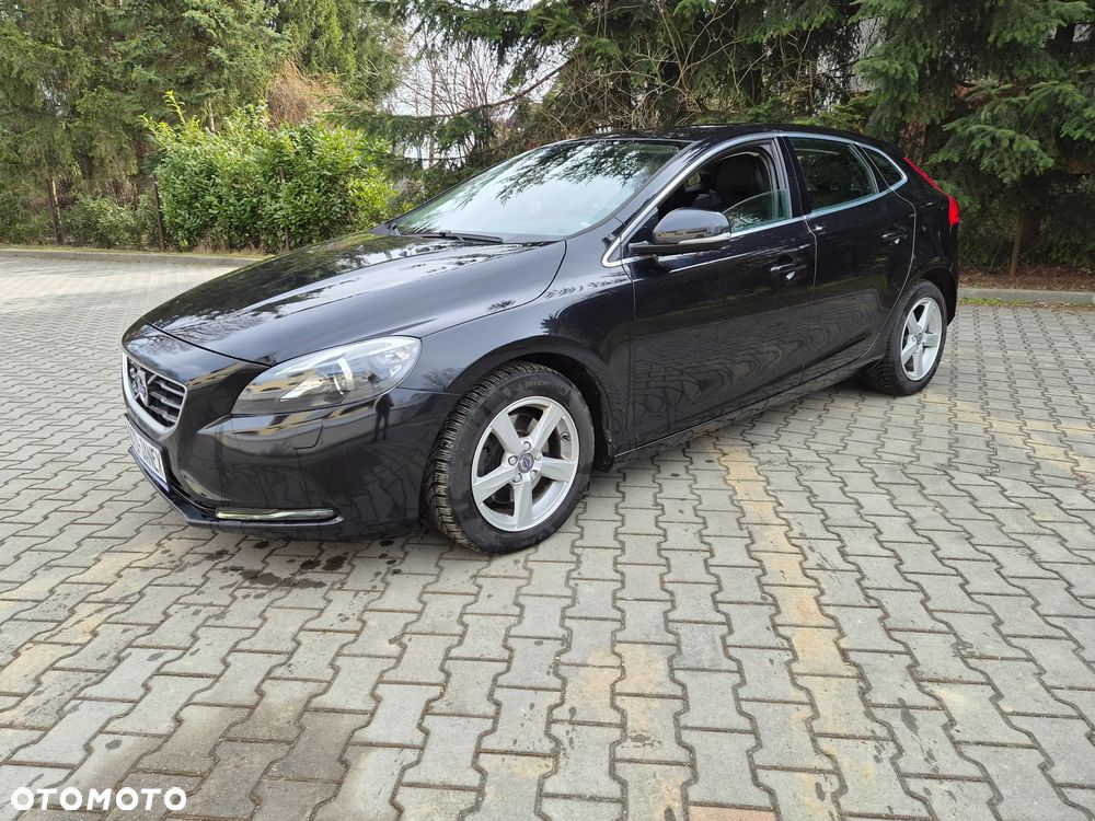 Volvo V40 T3 Kinetic - 2