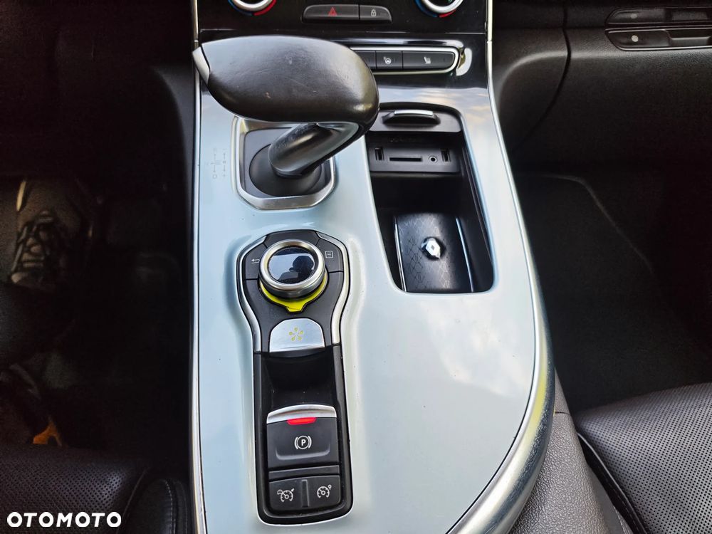 Renault Espace Energy dCi 160 EDC Initiale Paris - 32