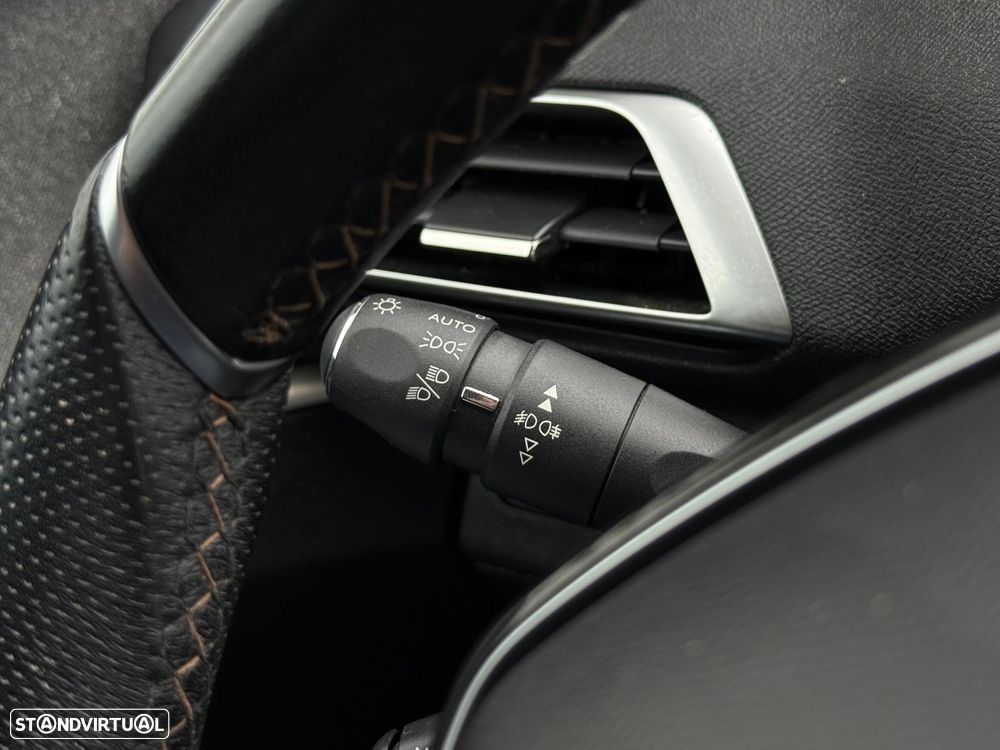 Peugeot 3008 1.5 BlueHDi GT Line - 25