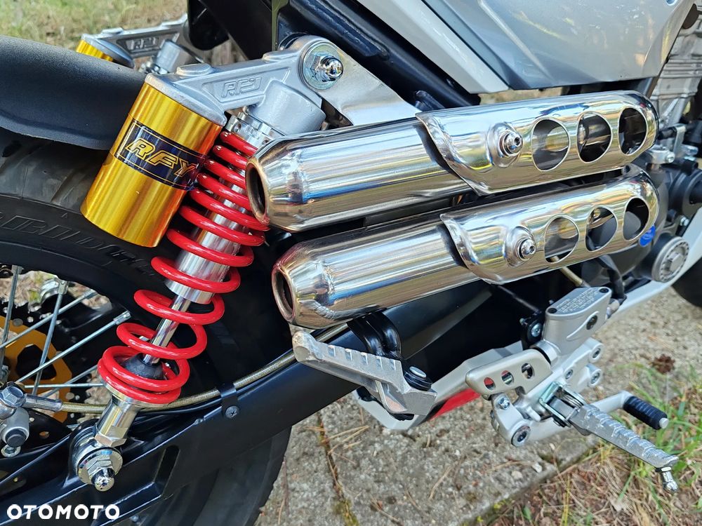 Mondial HPS 125 - 9