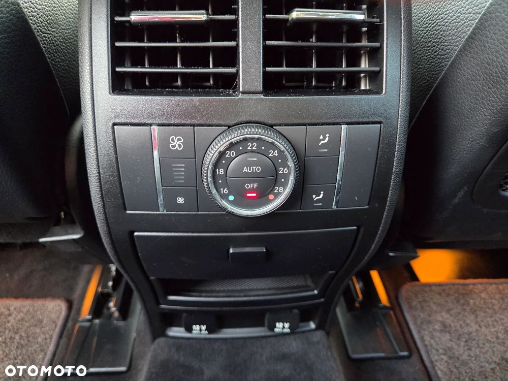 Mercedes-Benz ML 350 4Matic 7G-TRONIC - 22