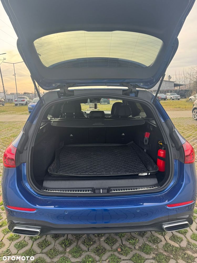 Mercedes-Benz Klasa C 300 de 9G-TRONIC AMG Line - 12