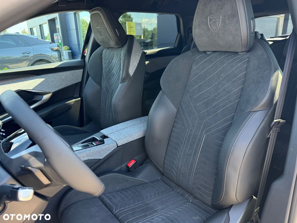 Peugeot 5008 1.2 PureTech mHEV GT Exclusive S&S e-DCS6 - 15