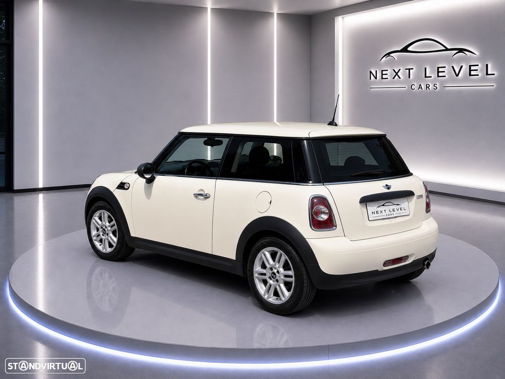 MINI 3 Portas Cooper D - 5