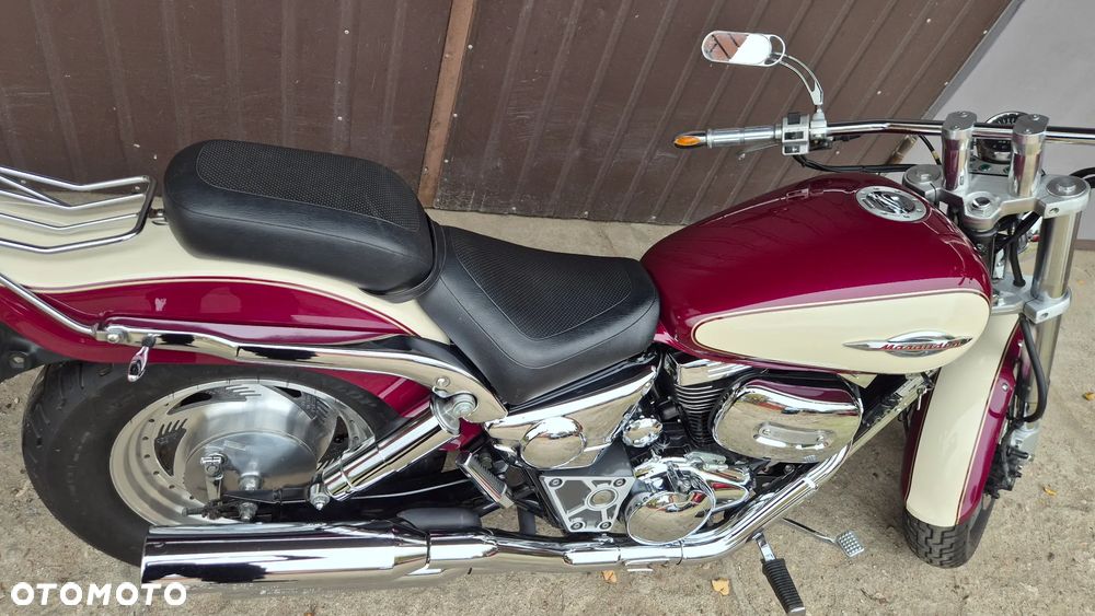 Suzuki Marauder - 13