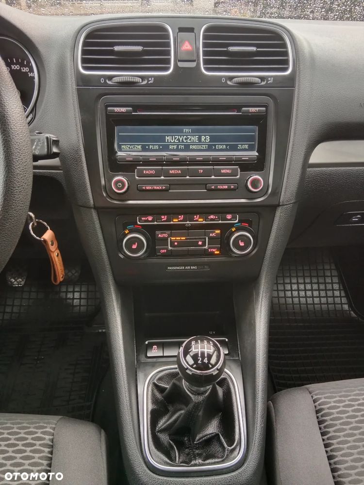 Volkswagen Golf VI 1.6 TDI Trendline - 14