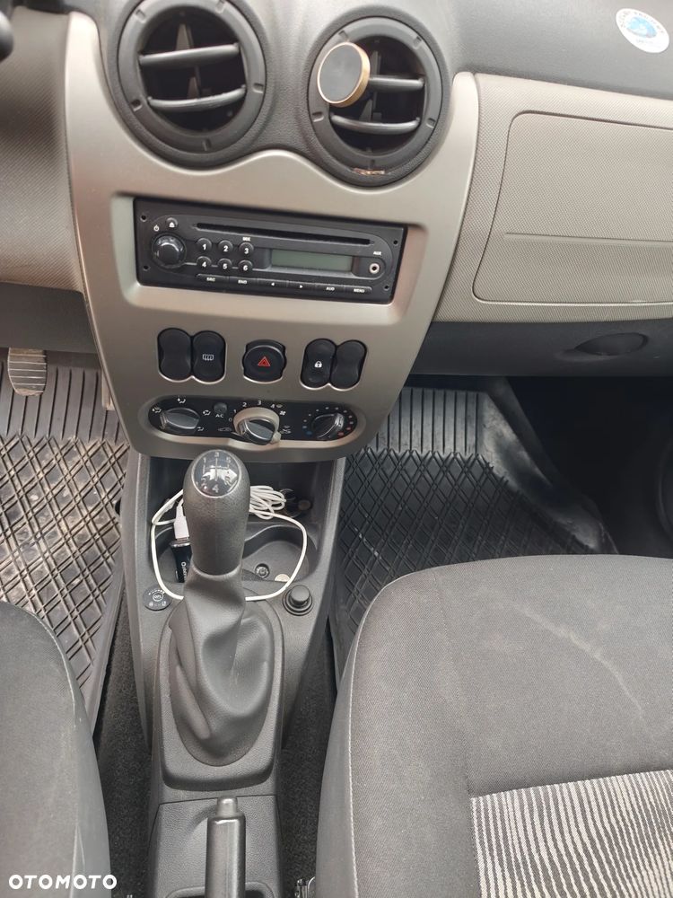 Dacia Sandero 1.2 16V SL Arctica - 6