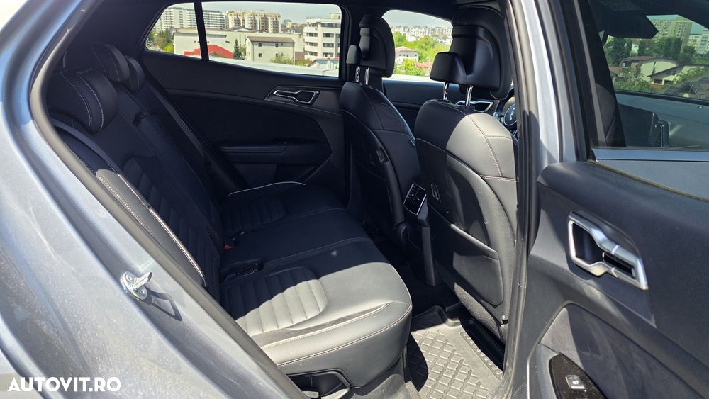 Kia Sportage 1.6 T-GDI HEV 6AT 4x4 GT Line - 11