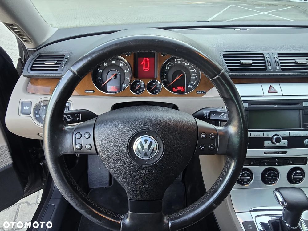 Volkswagen Passat 1.8 TSI Highline Tiptr - 10