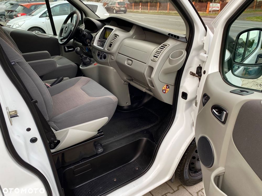 Opel Vivaro - 7