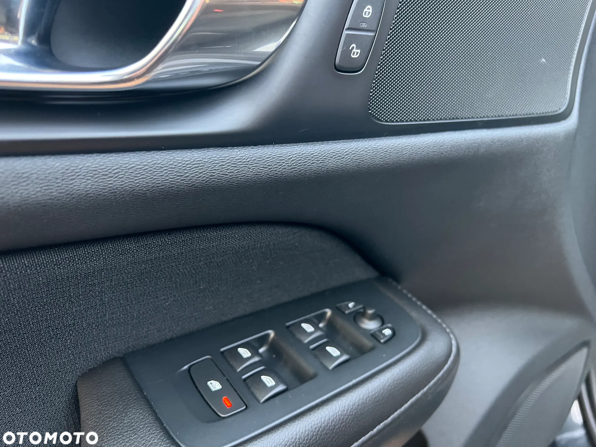 Volvo V60 D3 Kinetic - 33