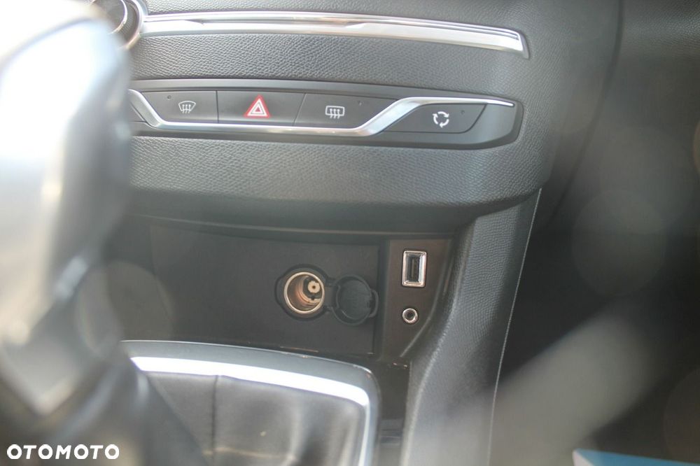 Peugeot 308 - 20