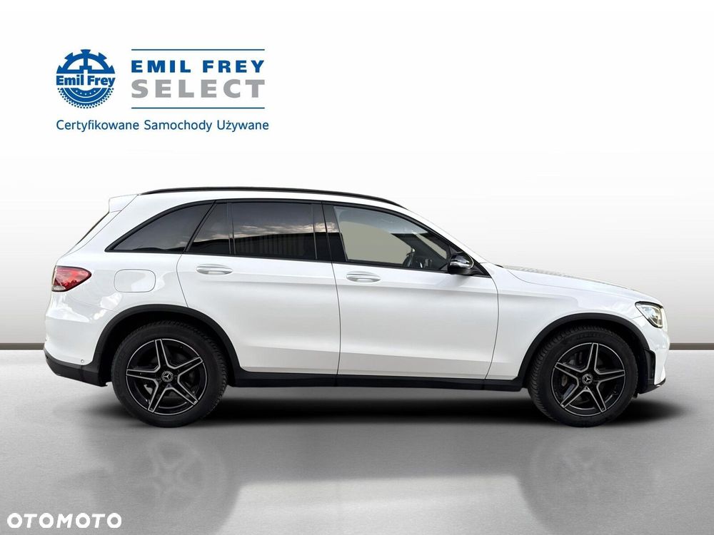 Mercedes-Benz GLC - 7