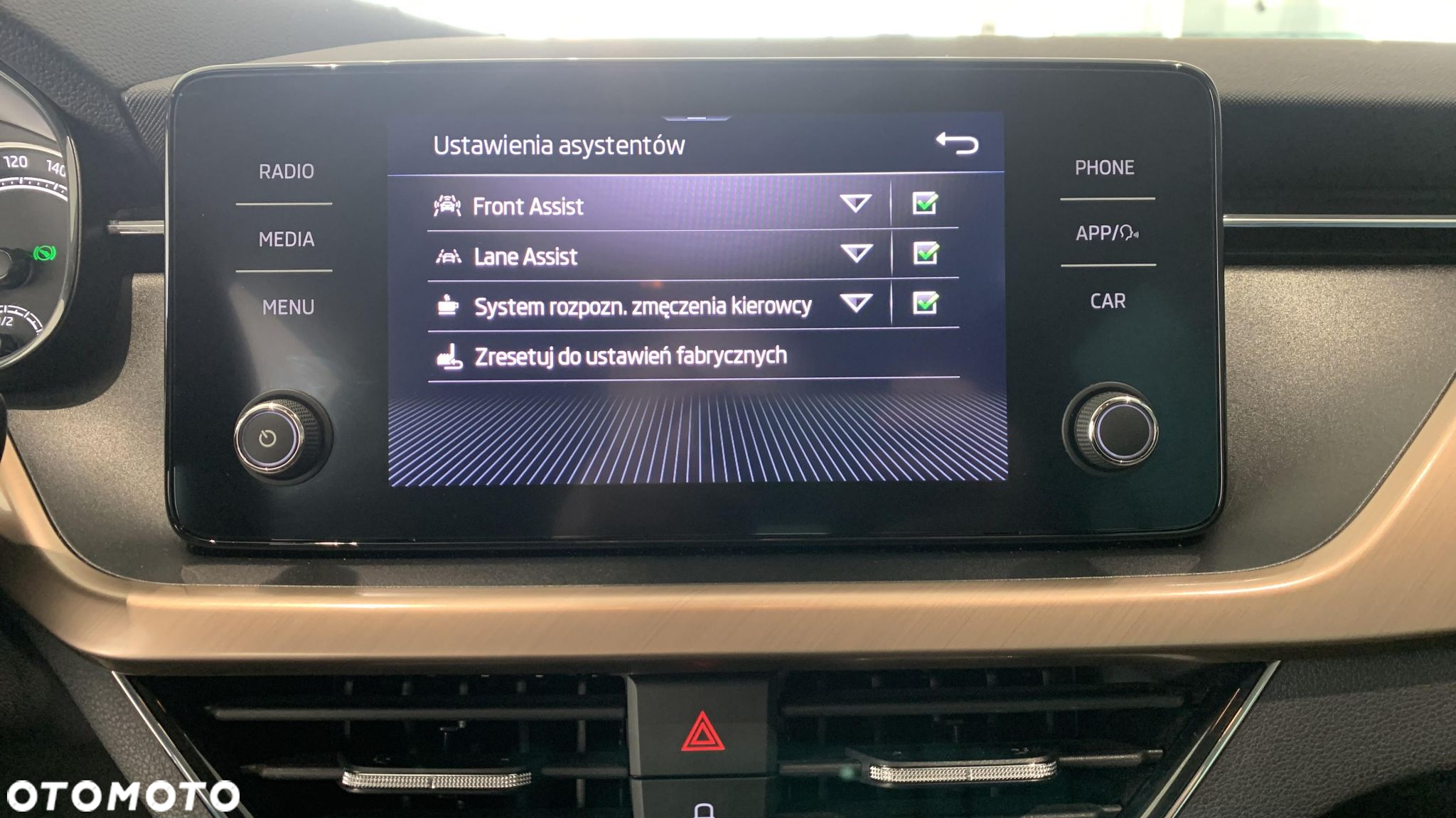 Skoda Scala 1.5 TSI Style DSG - 23