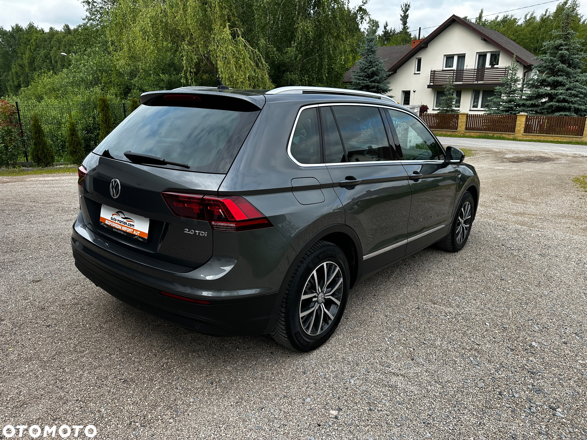 Volkswagen Tiguan 2.0 TDI BMT SCR Comfortline - 3