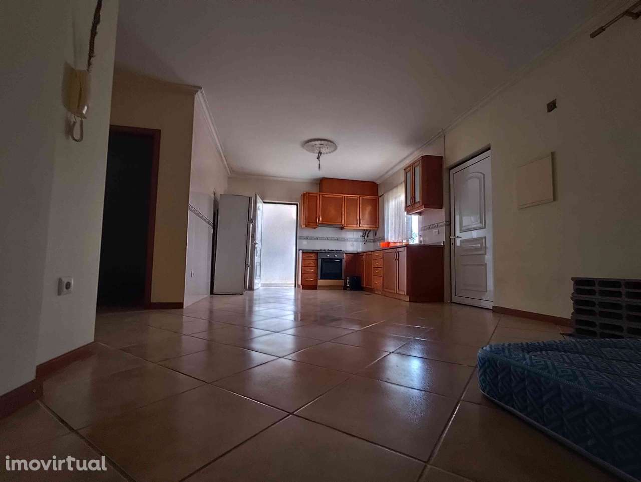 Moradia T2 com Terreno e Potencial de Construção - Grande imagem: 4/10