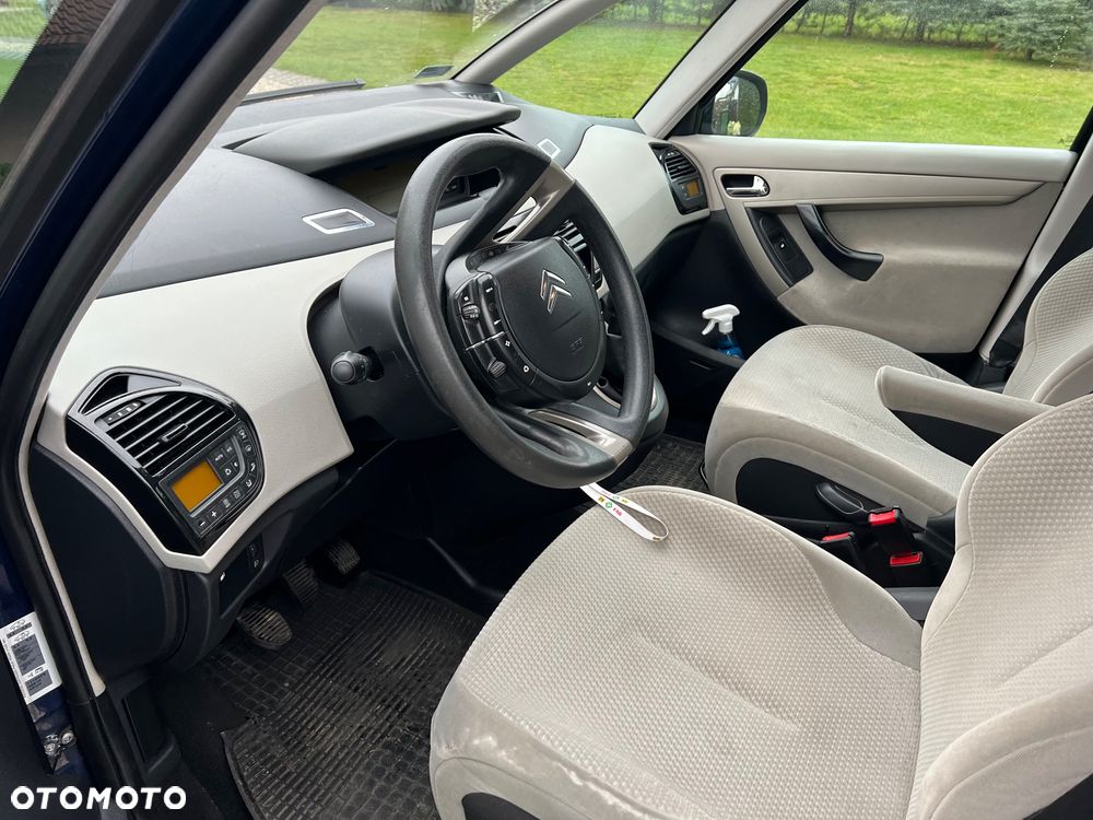 Citroën C4 Picasso 1.6 HDi FAP Confort - 10