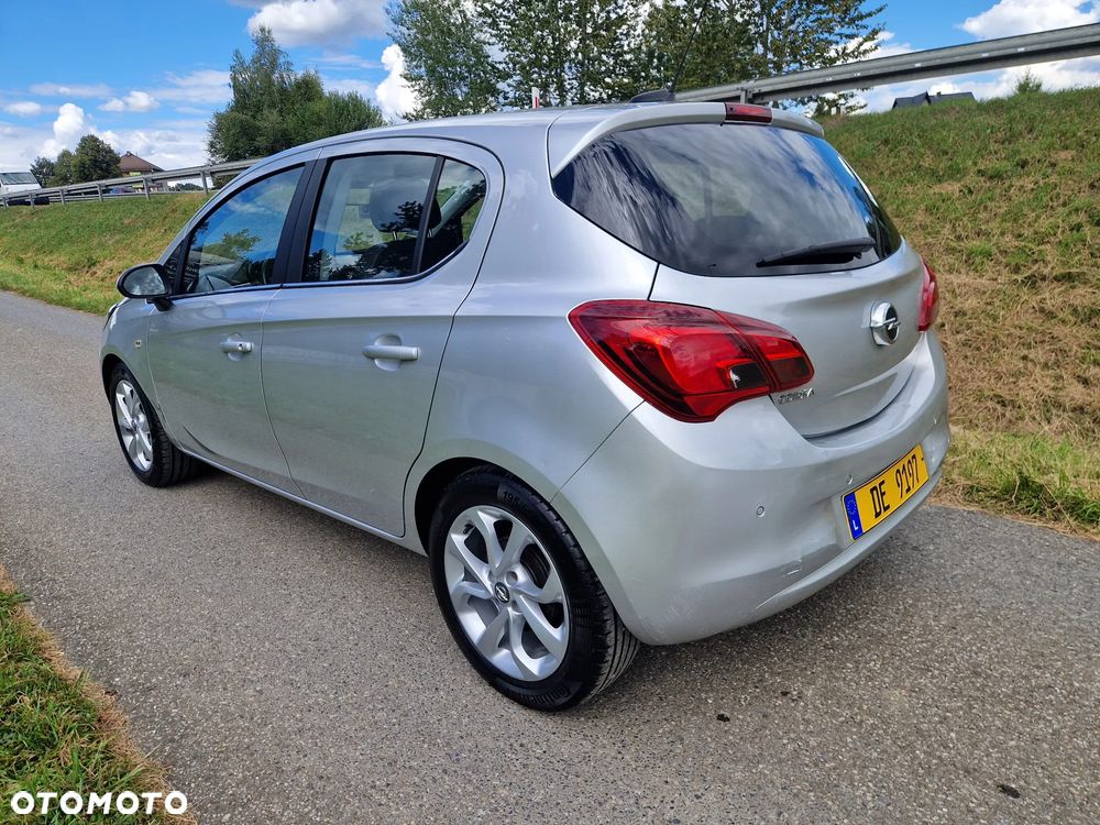 Opel Corsa 1.4 Automatik Edition - 3