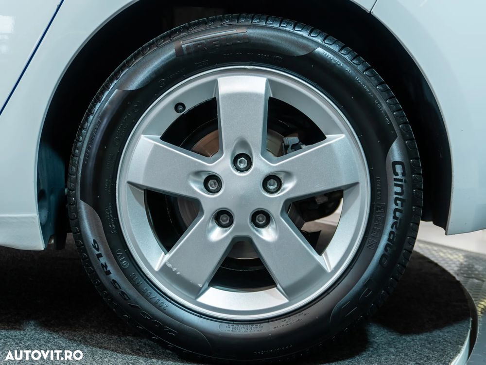 Peugeot 308 1.2 VTi Active - 12