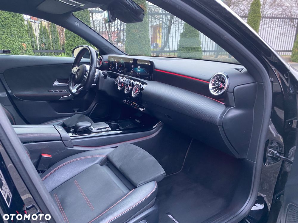 Mercedes-Benz Klasa A ver-200-d-8g--dct-amg-line - 21