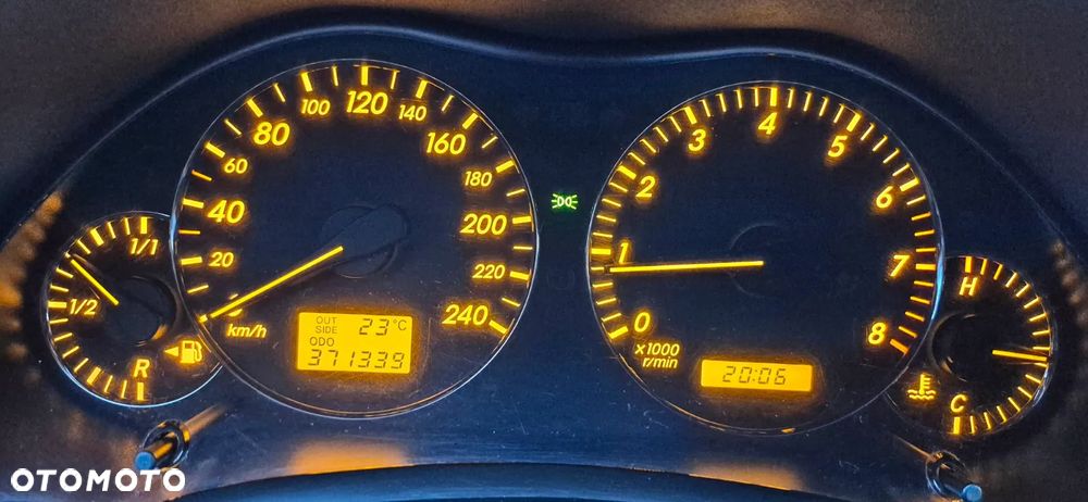 Toyota Avensis 2.0 VVT-i Combi Edition - 11