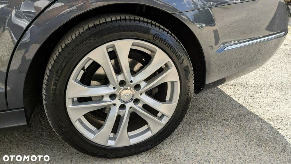 Mercedes-Benz Klasa C 200 CDI Avantgarde Edition - 41