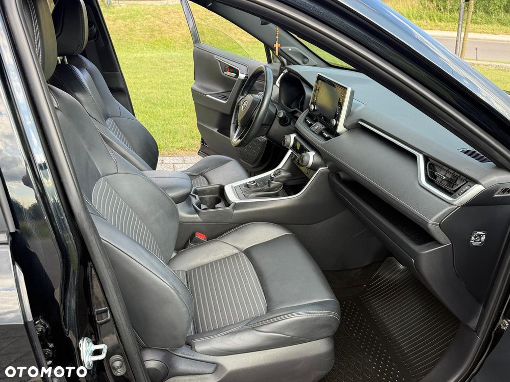 Toyota RAV4 2.5 Hybrid Black Edition by JBL 4x2 - 10