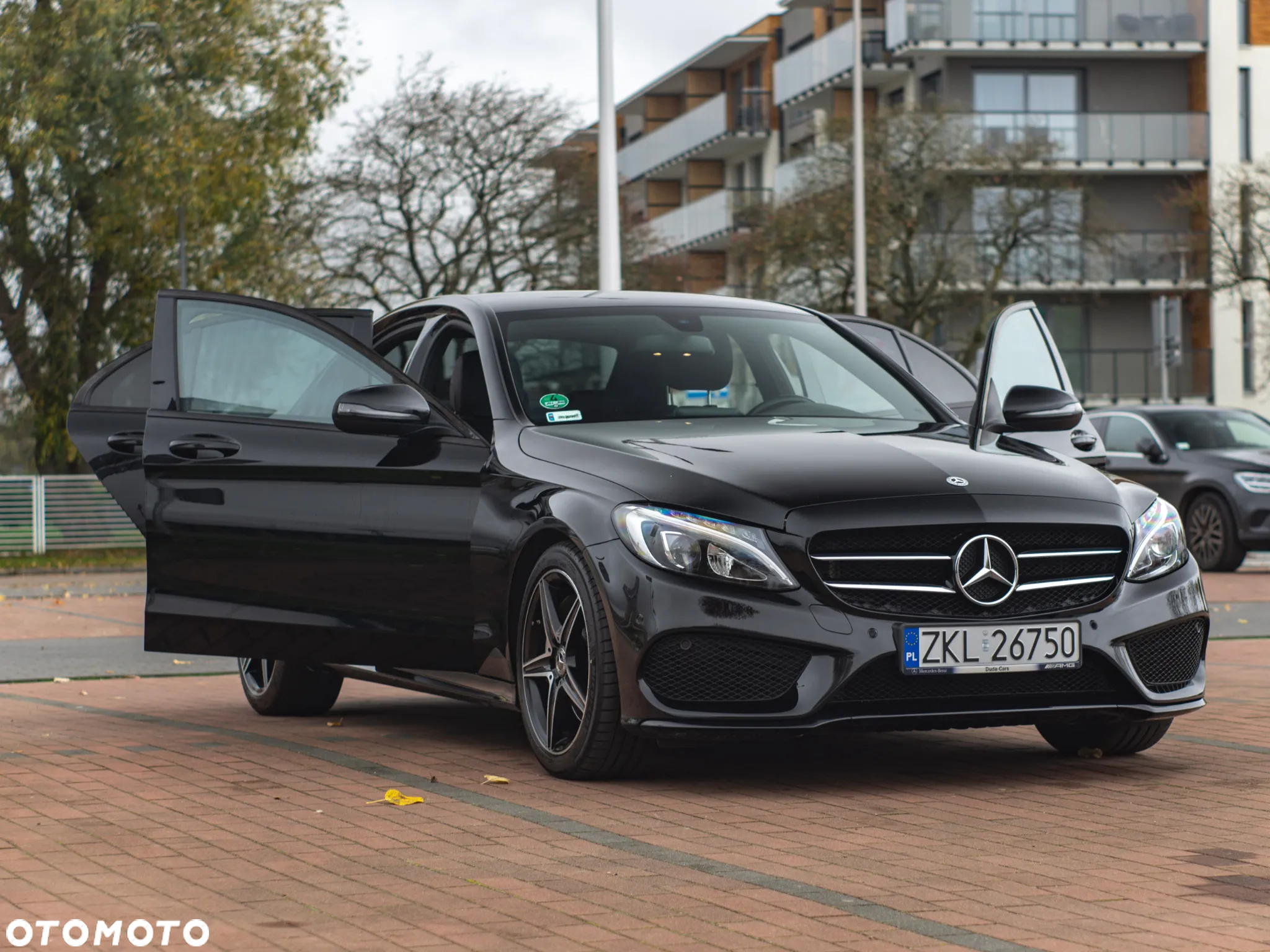 Mercedes-Benz Klasa C 250 9G-TRONIC - 14