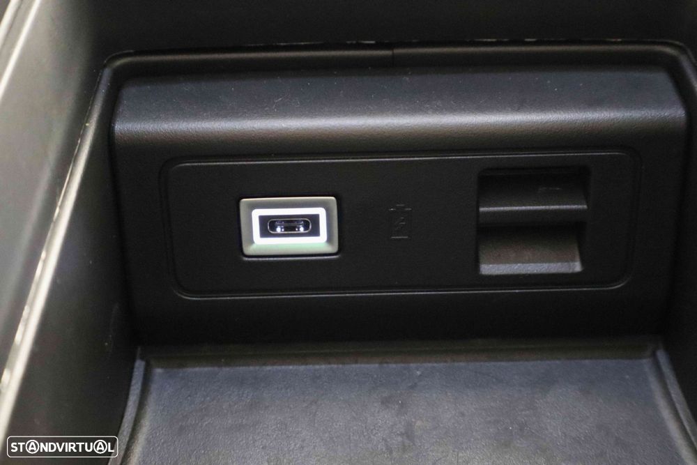 Peugeot 308 SW 1.6 Hybrid Active Pack e-EAT8 — photo 4