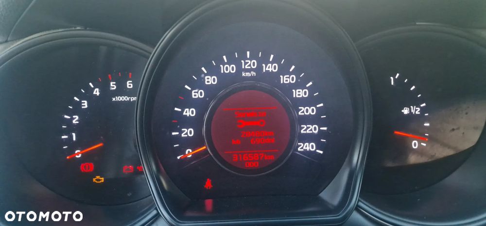 Kia Ceed 1.6 CRDi L - 11