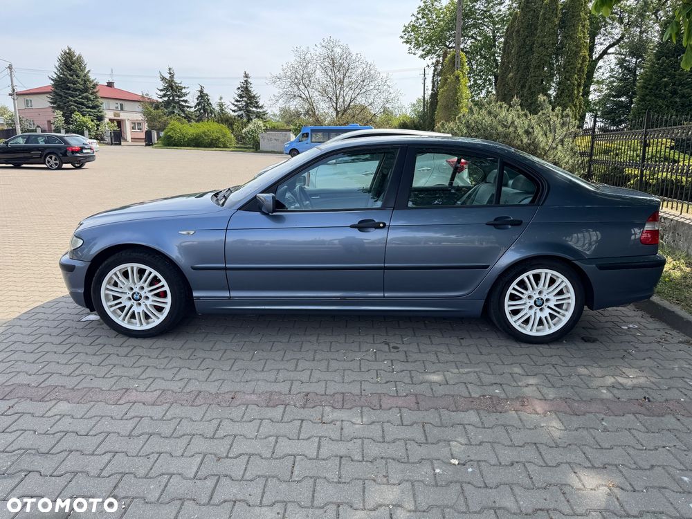BMW Seria 3 325i - 7
