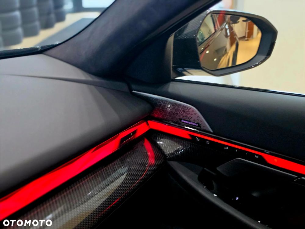 BMW M5 PHEV - 30