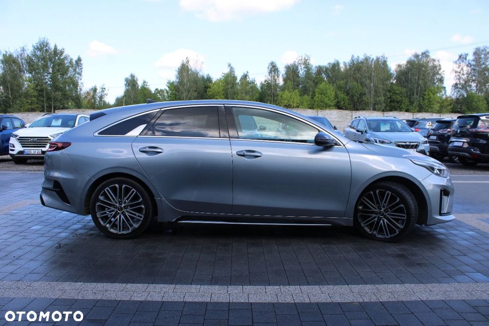 Kia ProCeed - 7