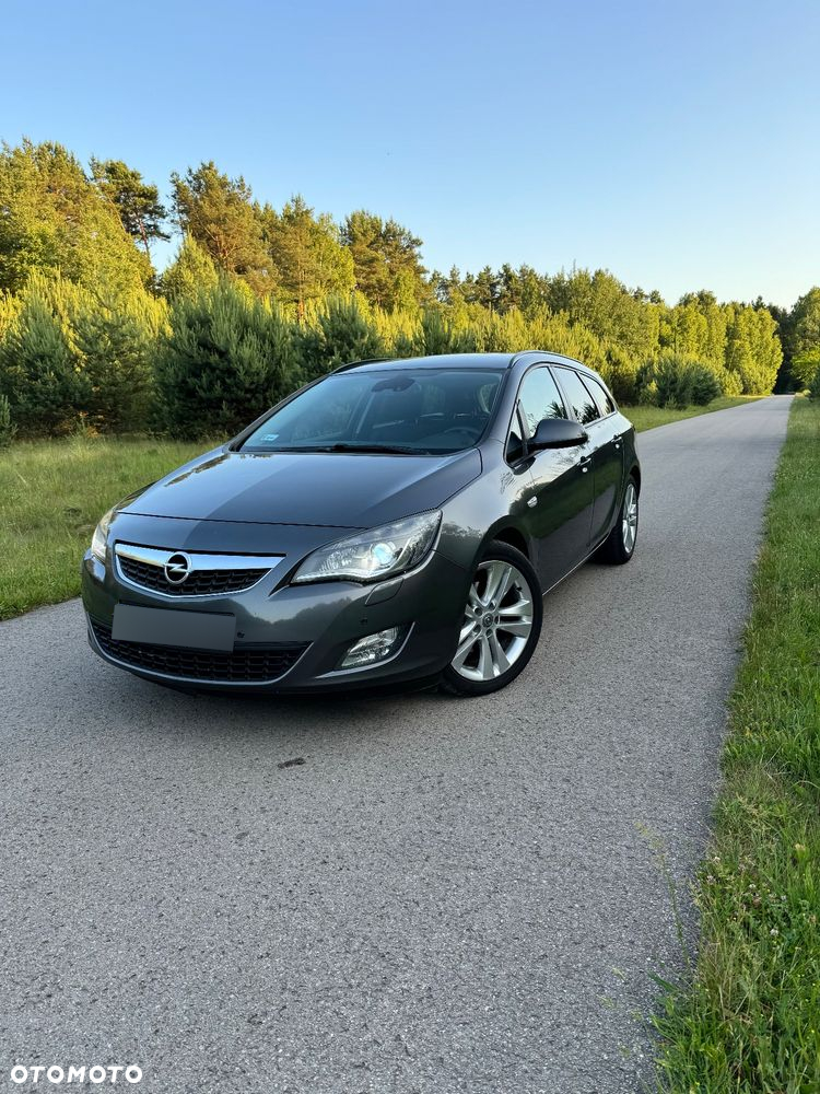 Opel Astra IV 2.0 CDTI Cosmo - 13