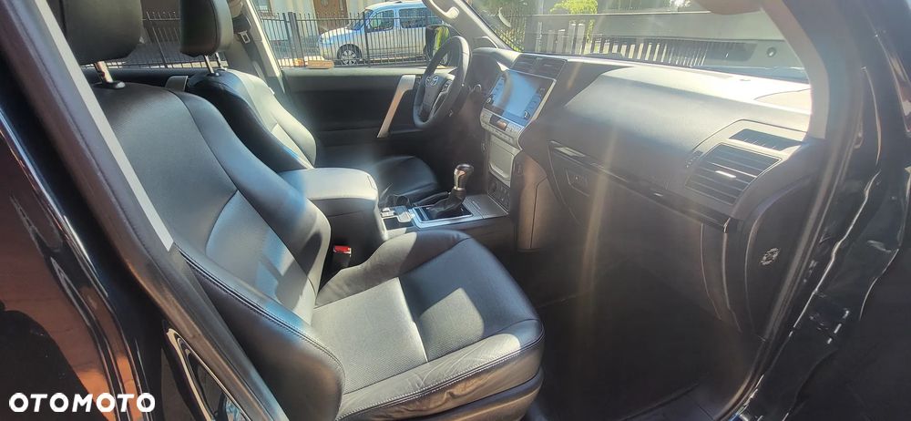 Toyota Land Cruiser LC 2.8 D-4D Prado - 8