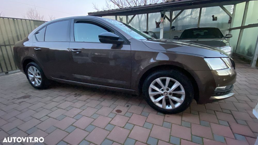 Skoda Octavia 1.5 TSI DSG Mild Hybrid Style - 23