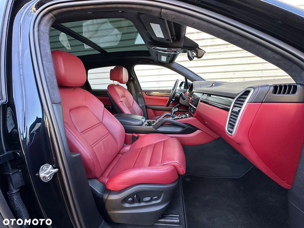 Porsche Cayenne GTS Tiptronic S - 14