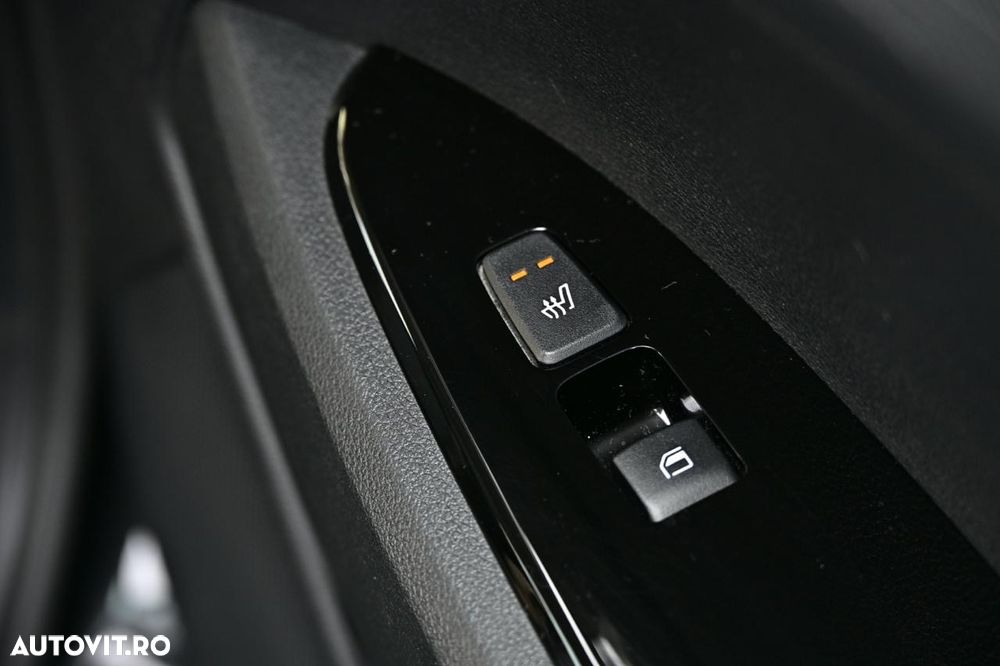 Kia Sportage 1.6 T-GDI PHEV 6AT 4x4 Style - 29