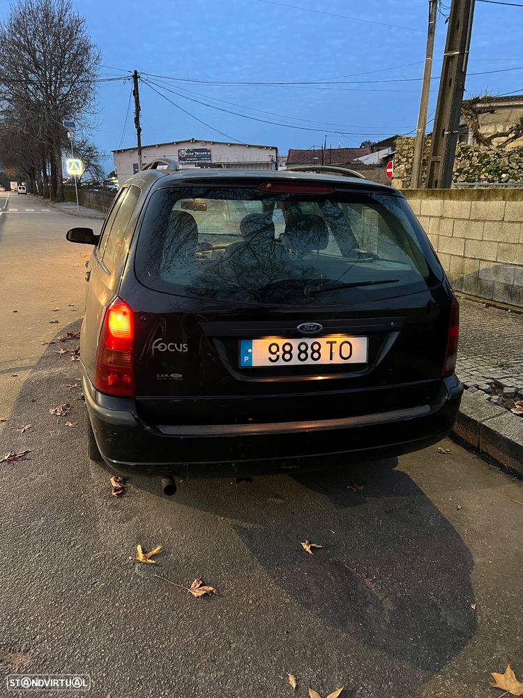 Ford Focus 1.4 Comfort - 3
