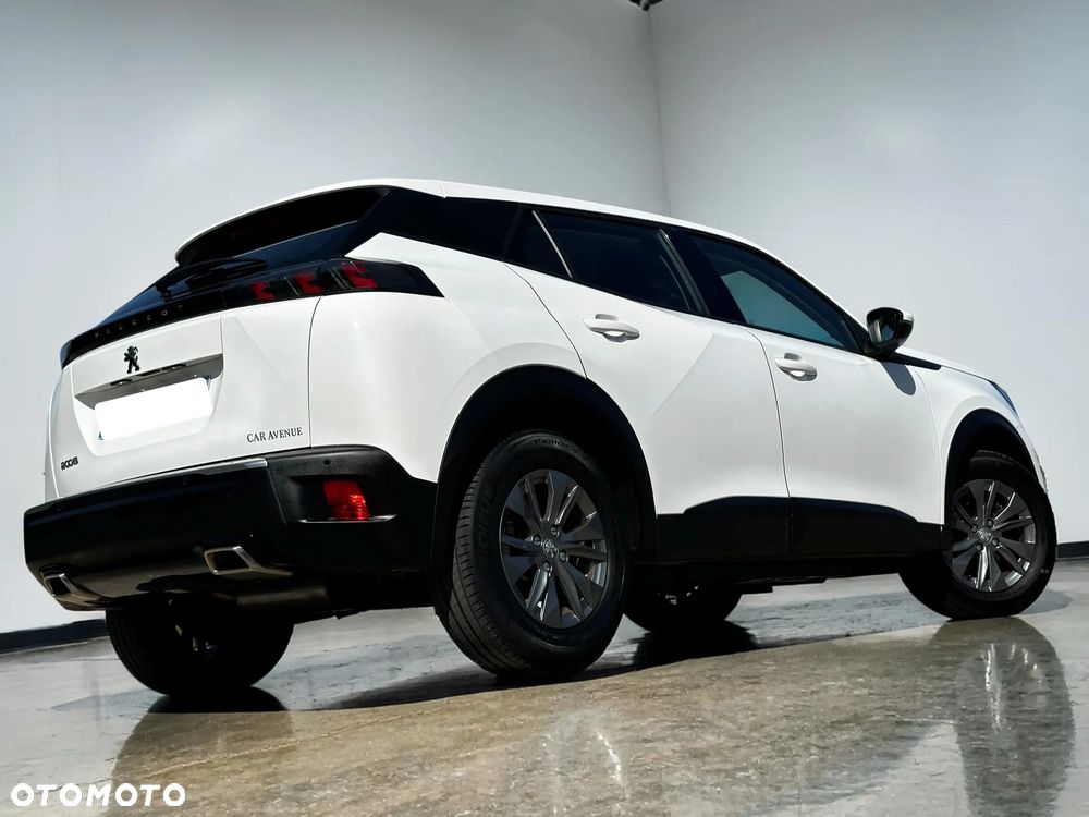 Peugeot 2008 PureTech 130 EAT8 Allure - 20