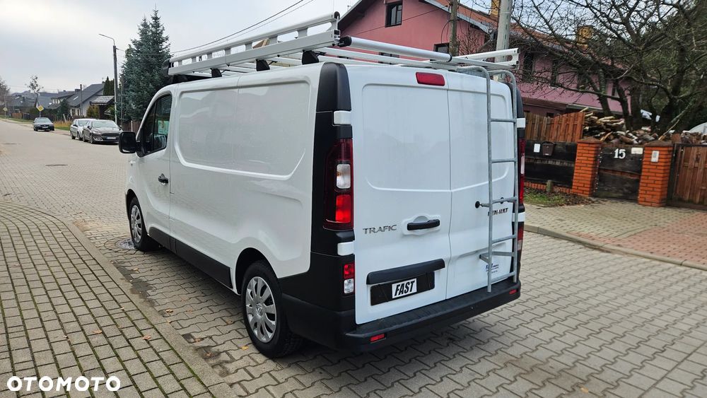 Renault TRAFIC - 4