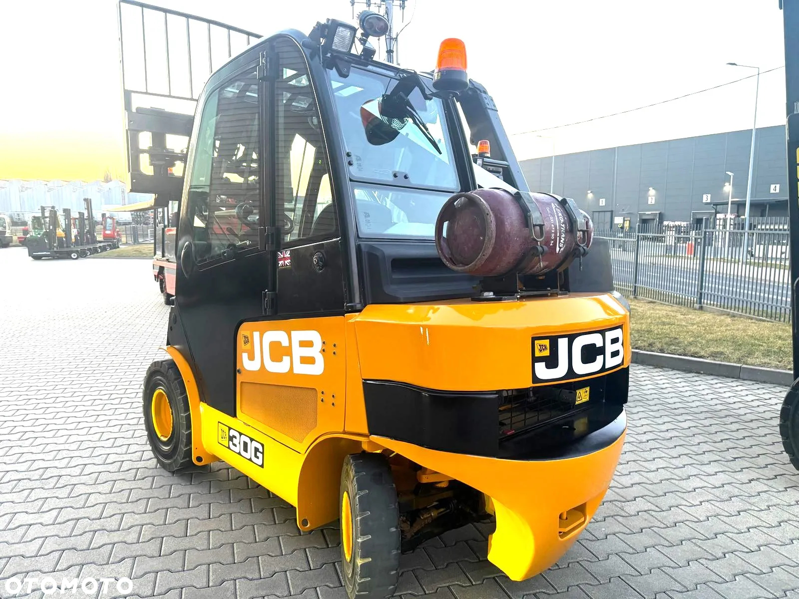 JCB TLT 30 G // Manitou ładowarka teleskopowa / teleskop/ - 9