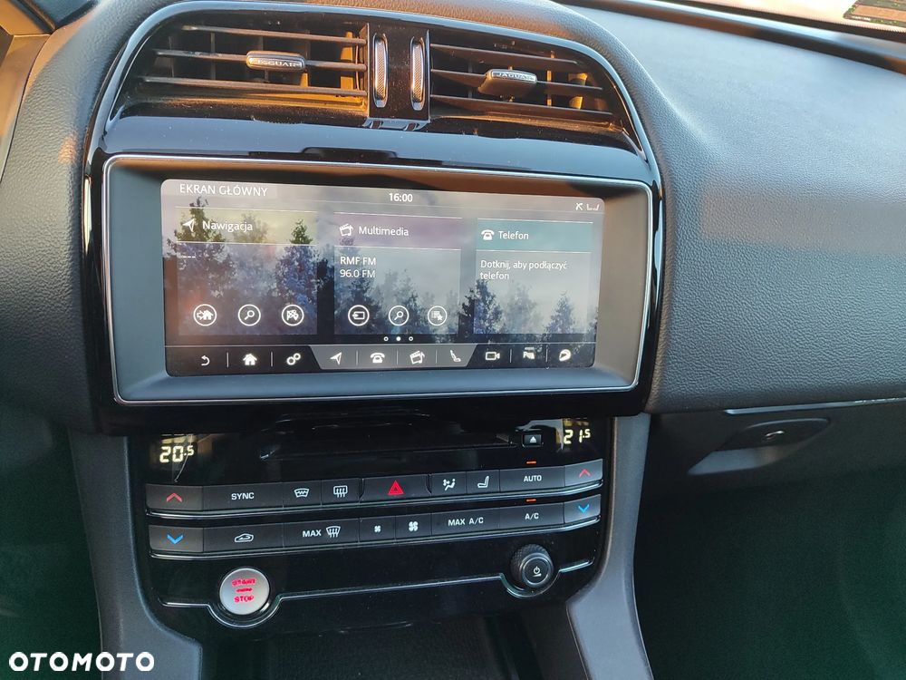 Jaguar F-Pace 2.0 i4D AWD R-Sport - 18