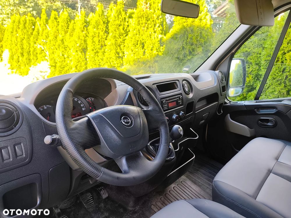 Opel Movano - 10