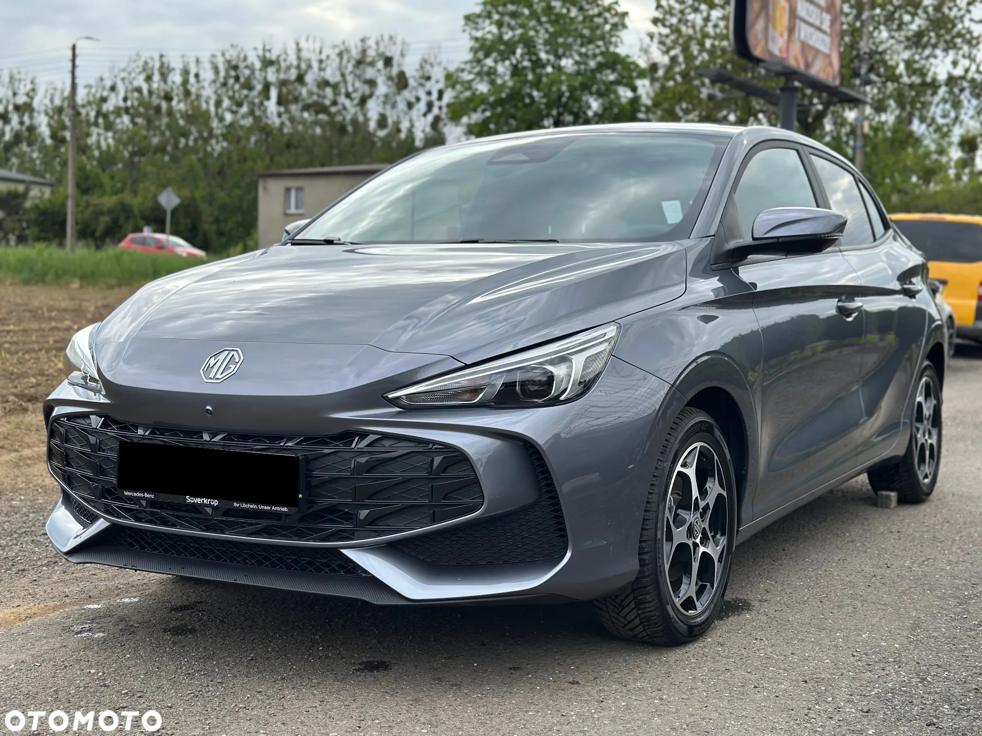 MG MG3 - 3