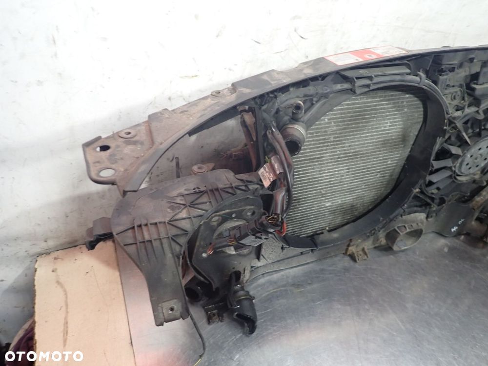 PAS PRZEDNI AUDI A4 B6 - 12