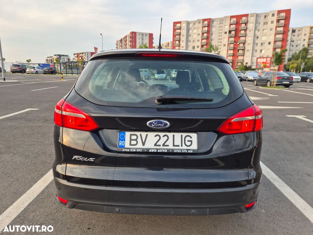 Ford Focus 1.5 TDCi Titanium - 6