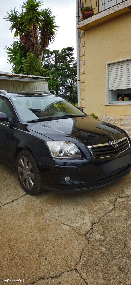 Toyota Avensis SW 2.0 D-4D Sol - 4