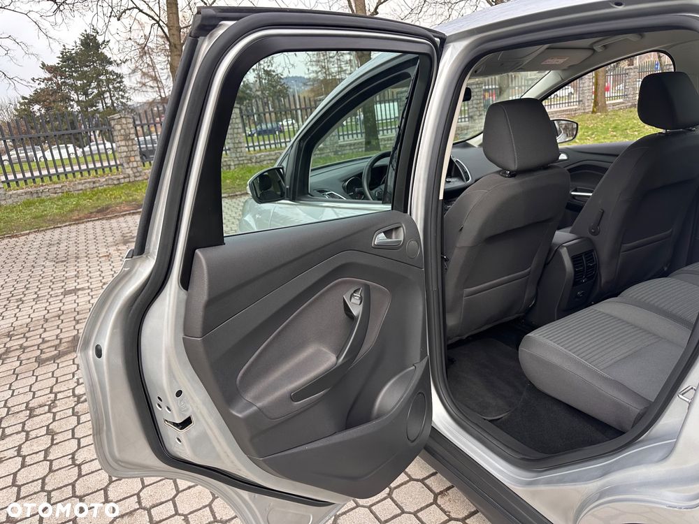 Ford C-MAX 2.0 TDCi Start-Stop-System Titanium - 21